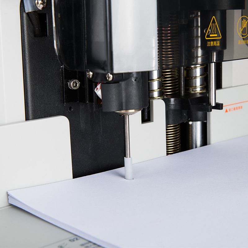 得力 3844 装订铆管 Φ5.8mm*500mm 100支/盒 透明色按(盒)销售 得力 3844 装订铆管 Φ5.8mm*500mm 100支/盒 透明色按(盒)销售