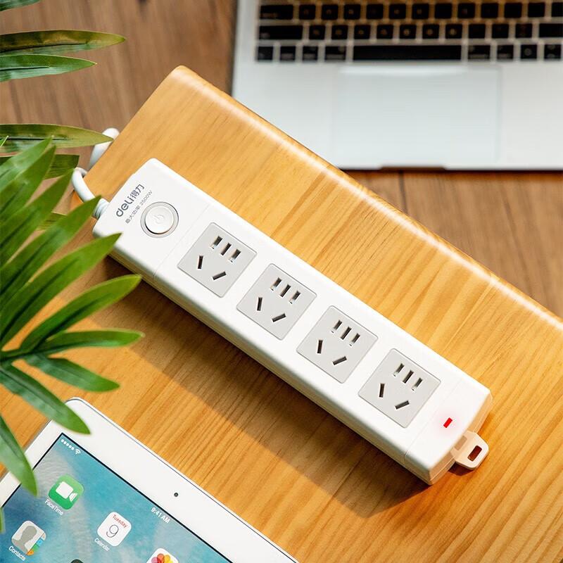 得力 18203 总控开关插座 新国标4位组合孔3米按个销售 得力 18203 总控开关插座 新国标4位组合孔3米按个销售