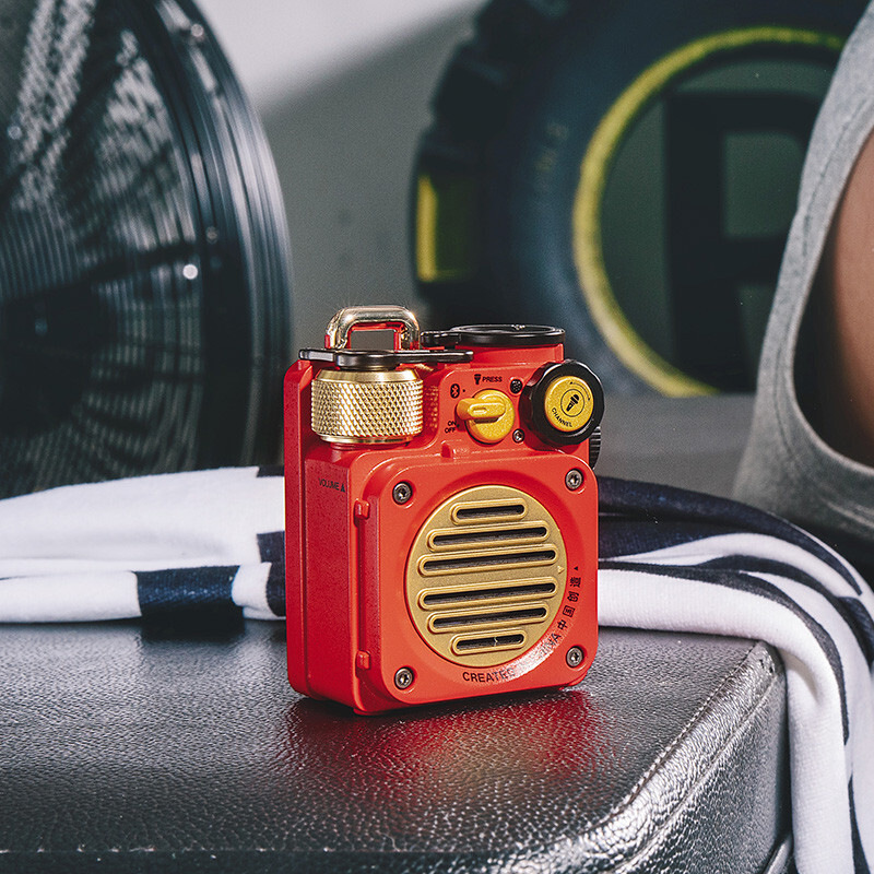 猫王 MAOKING MW-PVX 野性mini便携蓝牙小音响 60.8*35.7*77.9mm 大红色按个销售