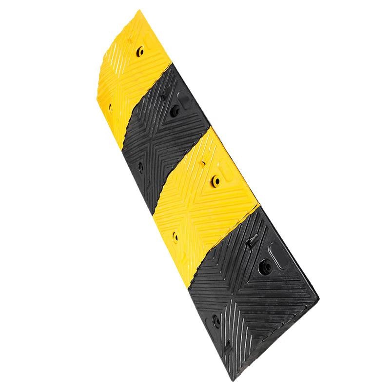 柒亦辰 QYC-2996 人字形减速带 6.5kg 1000*350*40 3个起订按(个)销售 柒亦辰 QYC-2996 人字形减速带 6.5kg 1000*350*40 3个起订按(个)销售