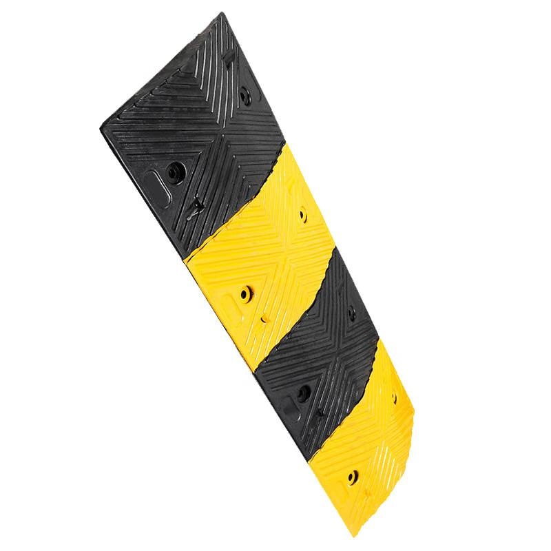 柒亦辰 QYC-2996 人字形减速带 6.5kg 1000*350*40 3个起订按(个)销售 柒亦辰 QYC-2996 人字形减速带 6.5kg 1000*350*40 3个起订按(个)销售