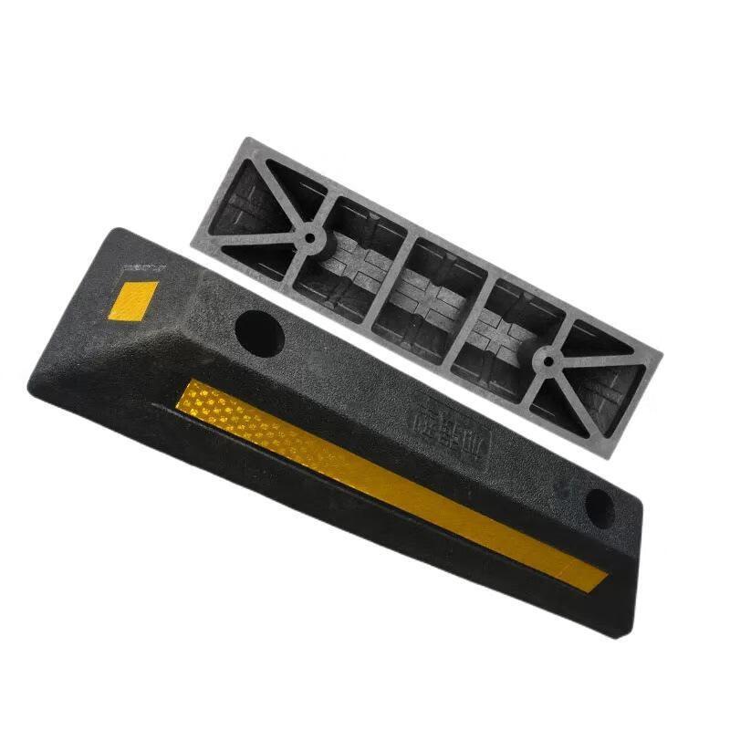 伏兴 C1440 橡塑车轮限位器 停车位挡车器车轮定位器倒车止退器 普通小款(54*14*8cm) 3个起订按（个）销售