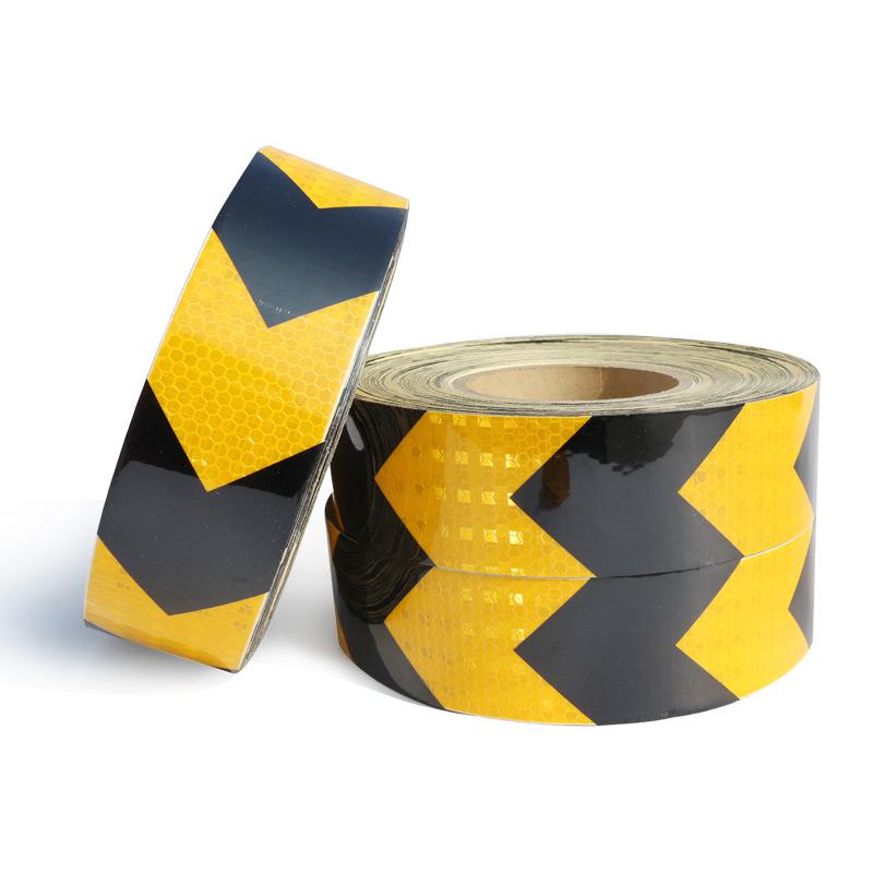 谋福 9477 导向箭头 反光贴 高亮晶格标识 防撞警示胶带 （晶格黑黄箭头5cm*45.7m）  2卷起订按（卷）销售