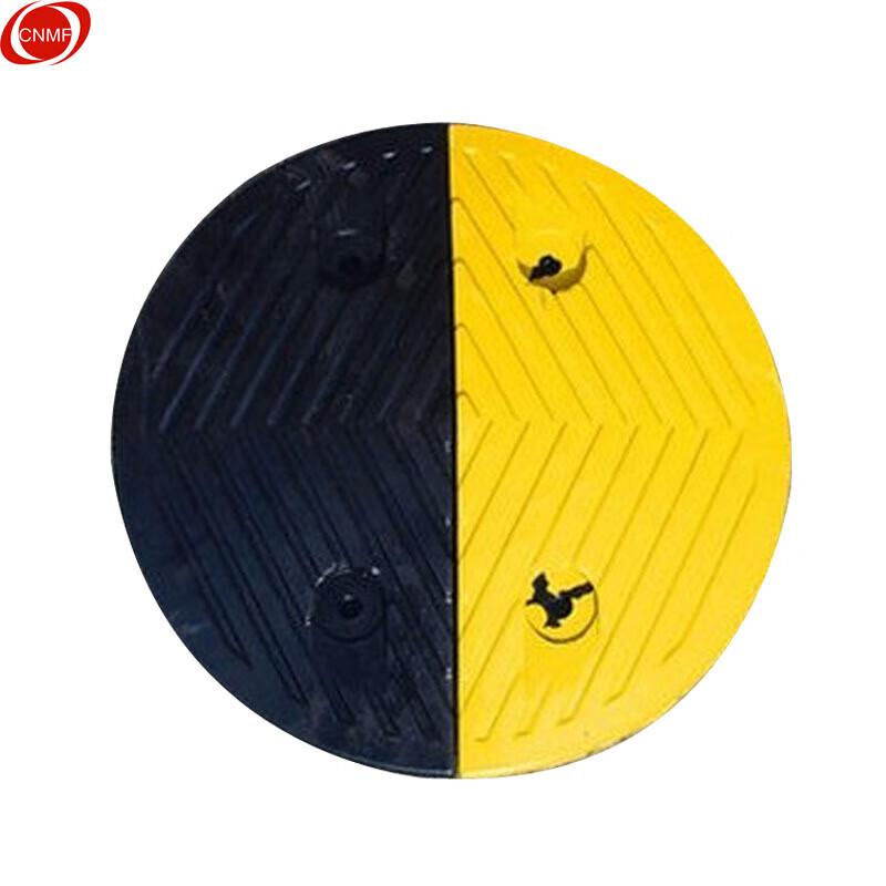 谋福 574 橡胶减速带坡道道路减速板 半圆头一对4cm厚  4对起订按（对）销售