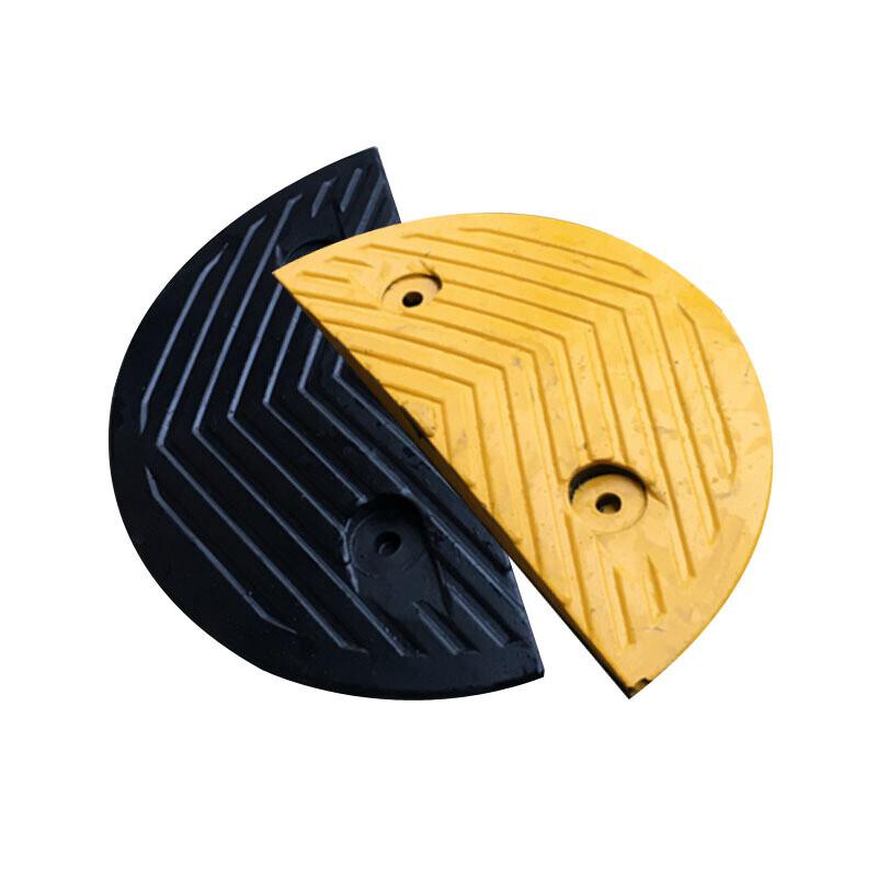 谋福 574 橡胶减速带坡道道路减速板 半圆头一对4cm厚 4对起订按(对)销售 谋福 574 橡胶减速带坡道道路减速板 半圆头一对4cm厚 4对起订按(对)销售