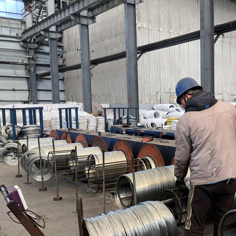 星辰创客 14号 镀锌铁丝 销售单位:kg按(千克)销售 星辰创客 14号 镀锌铁丝 销售单位:kg按(千克)销售