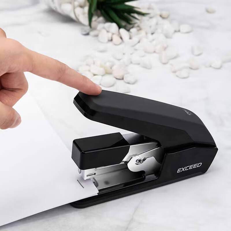 得力 0477 省力订书机 黑色 适配12#钉 单位:台按台销售 得力 0477 省力订书机 黑色 适配12#钉 单位:台按台销售